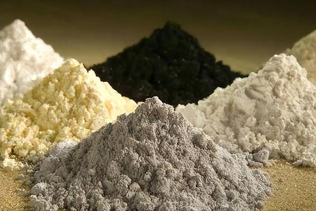 日本抗议无效！不到48小时，中方发布第2号公告，高市或将下台