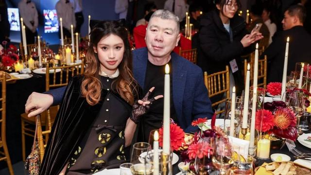 徐帆回应离婚5个月，冯小刚近况曝光	，他的“小心思	”再藏不住了