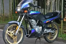 记忆中的经典摩托车，雅马哈劲豹150，骑过的人都老了图片