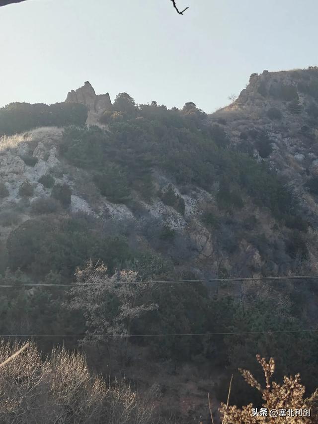 张家口市郊区还有如此丹霞地貌！