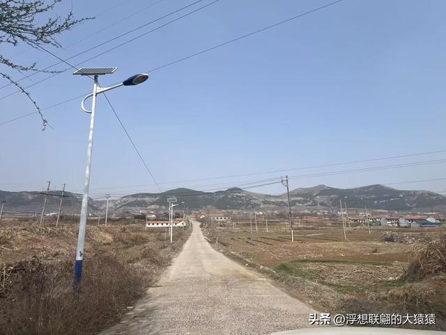 博山石马乡的中石马，留有众多古宅和古庙、古槐