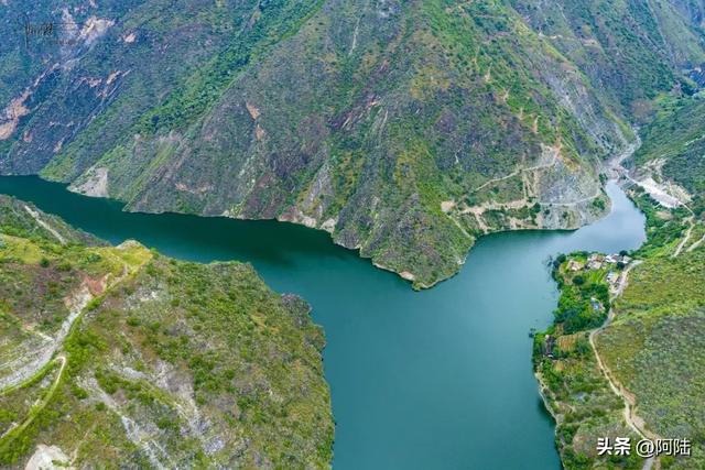 路遇拥堵,发现这座以礼河大桥意义非凡,让巧家县的天堑变成通途