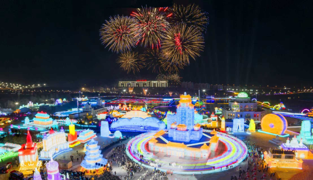 百万级烟花秀震撼上演！这一刻，长春美出天际！