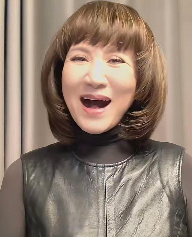 原来早已不是中国籍？事业巅峰远赴美国，被老外“玩腻”晚年回国