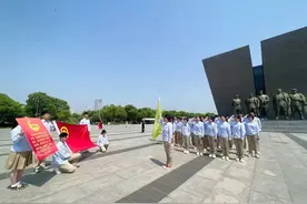 又到五月入团季，您家孩子还没入团，这篇干货满满攻略请务必收藏图片