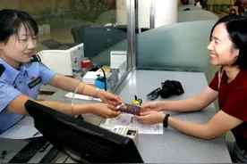 办理护照，原来如此简单快捷！昨天下午，我也学会了这个办理流程图片