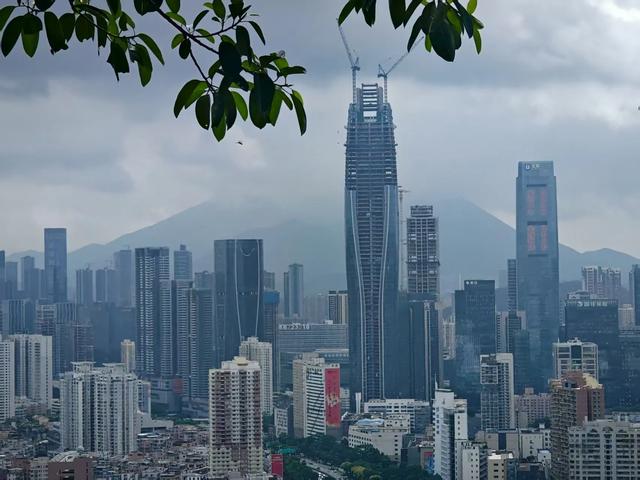 大暴雨之后的深圳罗湖笋岗，这里都快建成深圳新的CBD了！