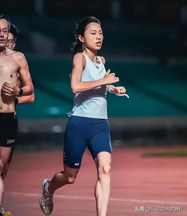 张水华辞职跑马，9万出场费曝光，身价引网友热议！