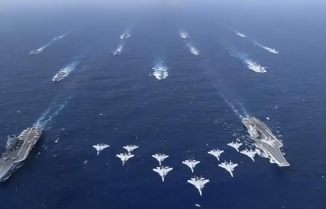 美军核航母陷窘境！新舰拖延服役，中国004掀新篇