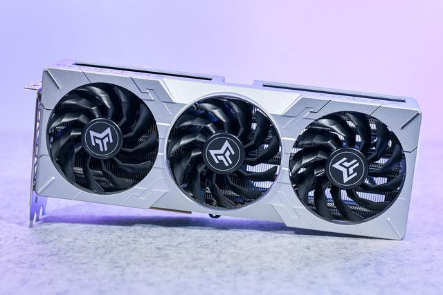 无法拒却的性价比，英特尔Ultra7 265K处理器+Z890主板装机实测