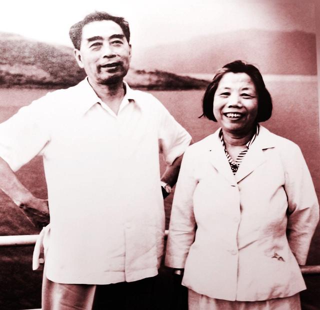李鹏坦白和周恩来的真实关系：别人都说我是他的养子，这不正确