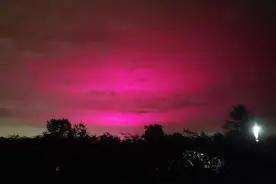 温哥华夜晚屡屡出现红色天空！以为是极光，结果却让人无语……图片