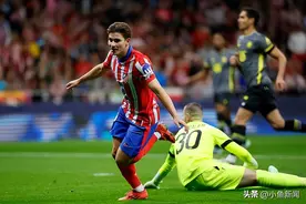 欧冠积分榜：西甲双雄好戏连台，英超四强12场不败+霸占前三图片