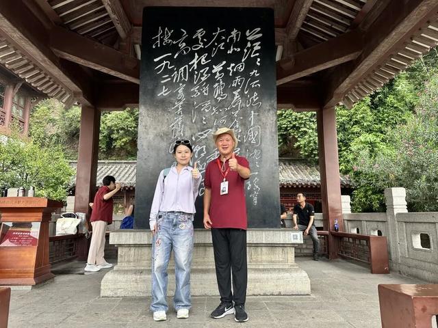 大武汉一日 | 一张合影，再续知音缘