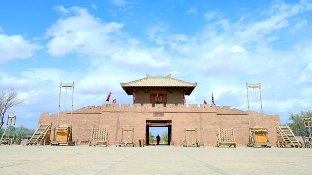 敦煌阳关秋游攻略:文化、历史与自然的体验之旅