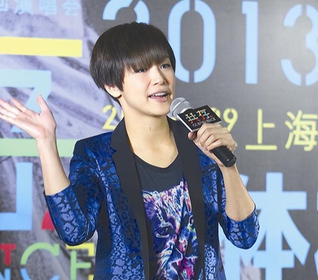 “港独”分子何韵诗，曾呼吁将中国除名遭封杀，如今下场大快人心