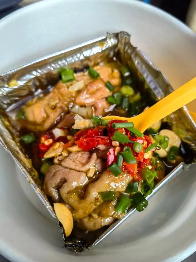 周末就冲！成都出发40min直达浪漫小城，喂海鸥逛古寺！