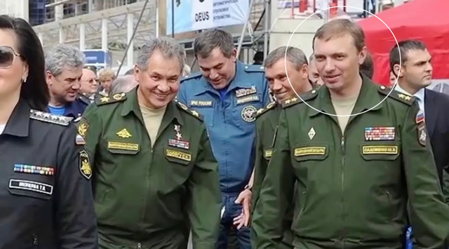 俄罗斯遭解职原国防部副部长圣诞节当天死亡，妻子曾转投自己同事