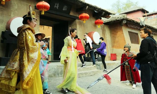 焦作这里只需你有半日闲，便可周游周楚秦汉！速来······