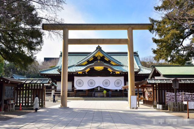 薛剑总领事遭围攻，日本记者：要100多年前，我们就直接打过去了