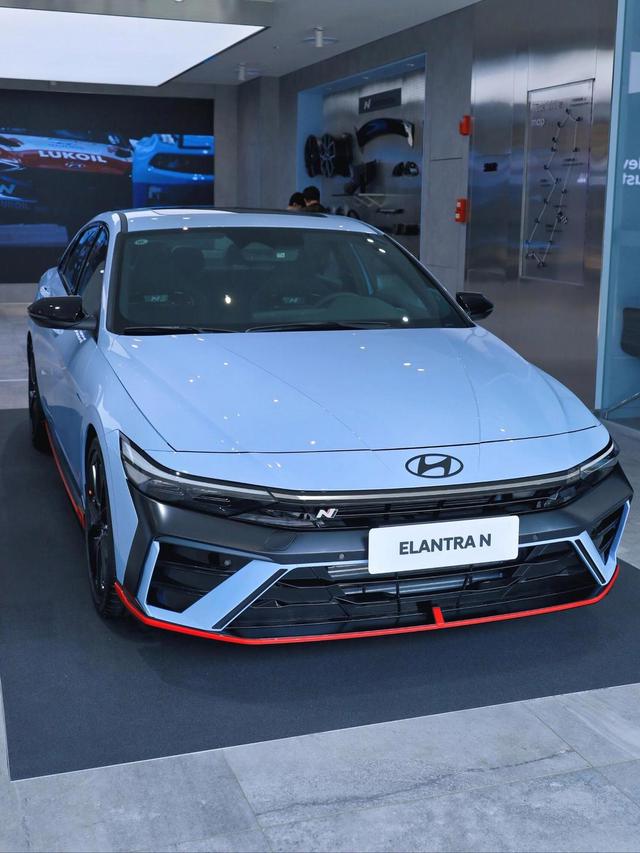 省油又省心！这8款车堪称“油耗克星”，养车成本低到偷笑