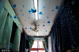 禁止大学生宿舍挂床帘，有必要吗？图片