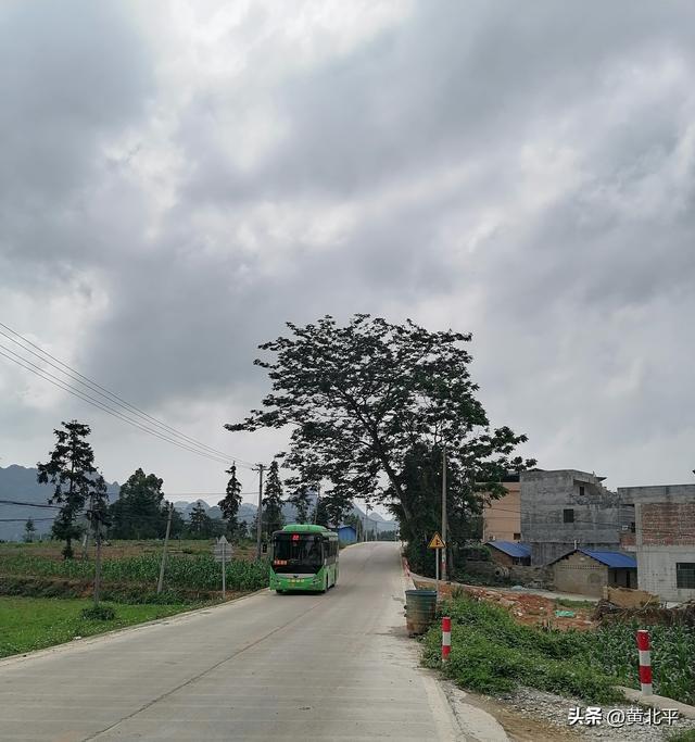 广西百色平果市与田东县接壤的小乡镇，更名多次不转运最后被撤销