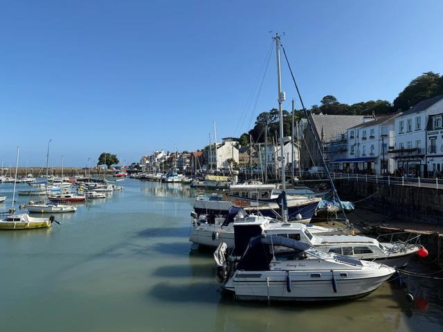 【走遍世界】登上英国三大皇家属地之一的泽西岛🇯🇪