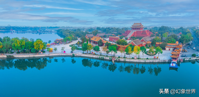 揭秘开封：穿越千年的美食与奇遇，外地游客必看攻略！