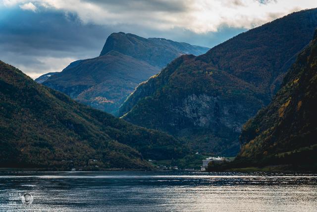 挪威秋韵，峡湾森境