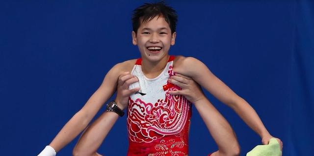 远离“造神”陷阱，经济学家发文抨击，揭开全红婵令人担忧的现状