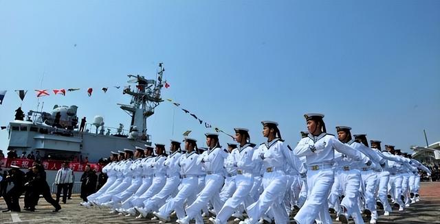 日媒通告全球：如果中日开战，中国人会抢着当先锋，引发高度关注