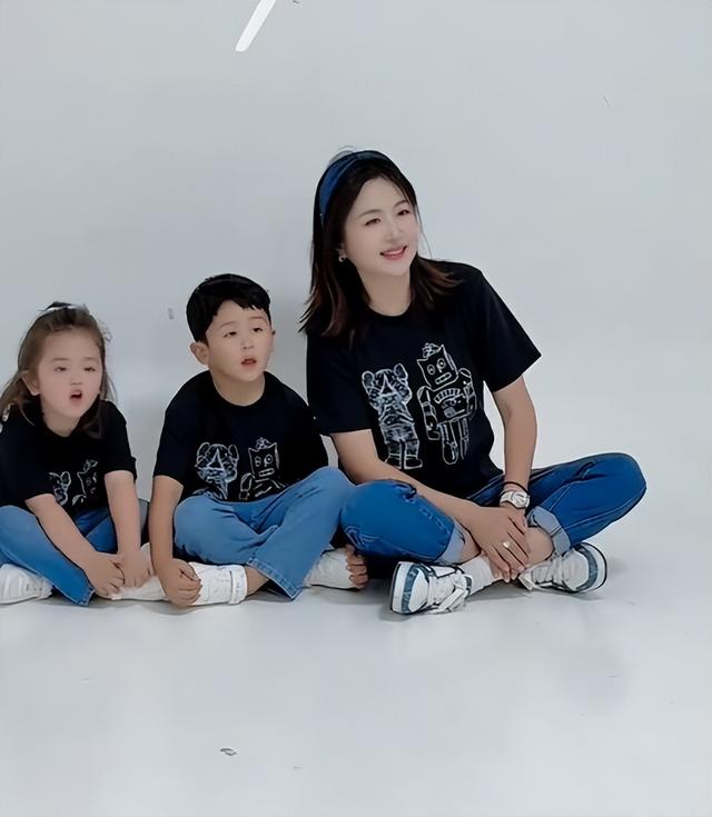 68岁老戏骨杜源为外孙女，应聘当幼儿园保安！嫌年纪大遭对方劝退