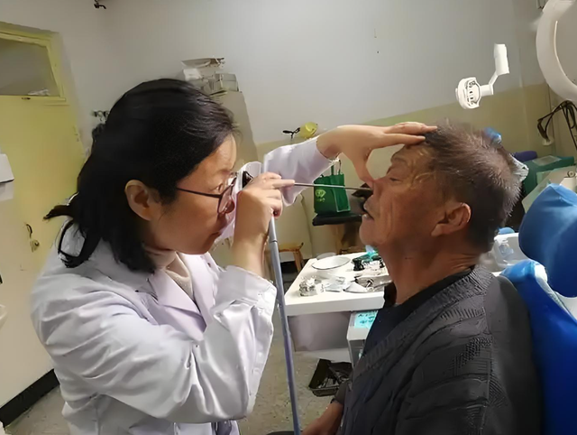 慢性鼻炎真能治？鼻炎康片新研究，鼻塞流涕全面缓解