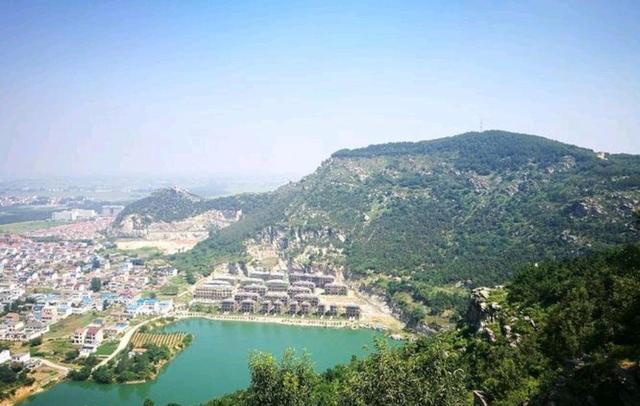 江苏有个“穷冒烟”的县，比3个朝阳区还大，人均GDP极低