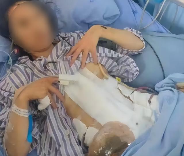 家暴案当事人小谢谈过往经历