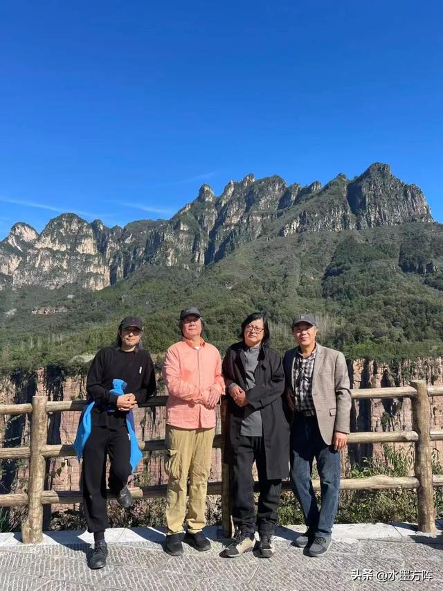 “自然观”名家采风与北京方阵艺术太行山写生基地挂牌