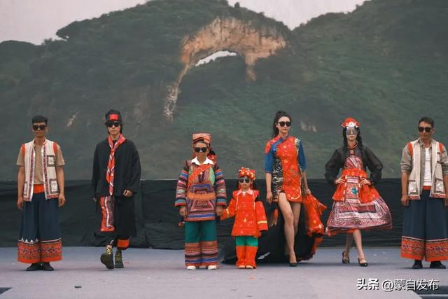 登芳华天梯，享苹果盛宴！来蒙自开启甜蜜激情秋日之约→