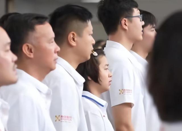 全红婵宣誓参加全运会，近照曝光“打脸”黑粉，陈若琳的话说对了
