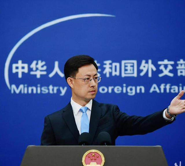 政变刚被军方压下，马科斯又开3枪，逼中国认栽	，解放军三路南下