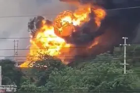 突发！广西玉林工业园惊现巨大爆炸：消防紧急介入调查！图片