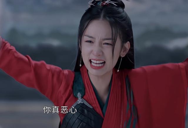 央媒点名怒批！脑袋空空、德不配位，5位“文盲”明星太丢人现眼