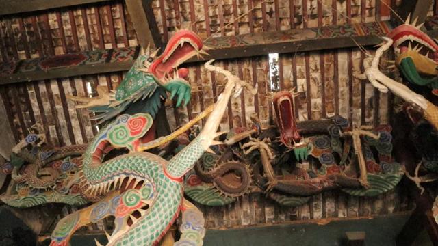 今天来到玉溪，误入龙泉胜地，古寺龙宫，泉池清澈，桃源仙境