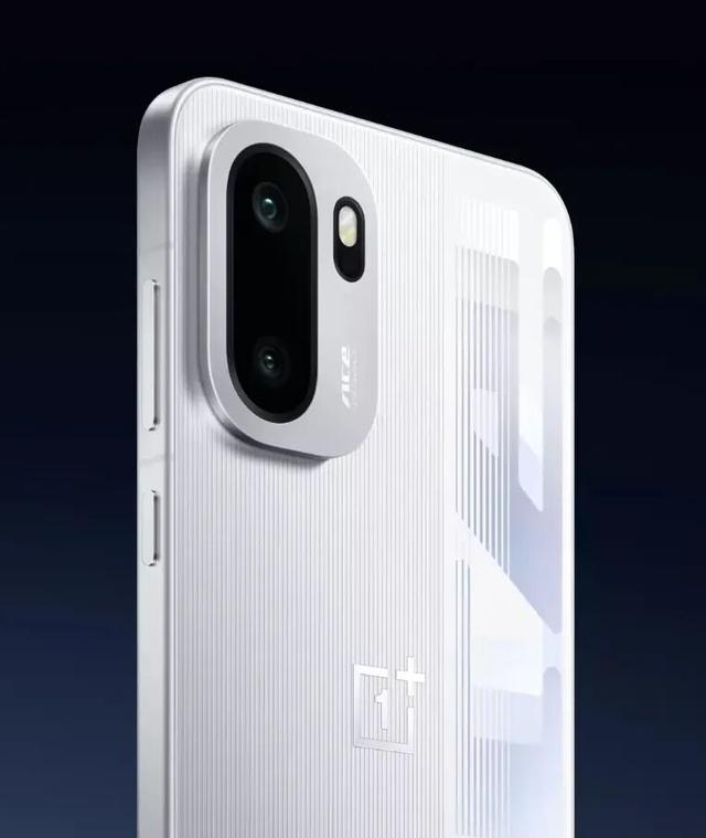 一加大电池机型曝光，新品蓄势待发