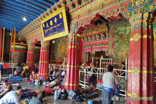 拉萨市：走进大昭寺