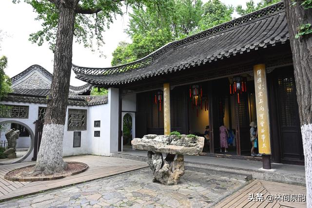 游览心仪已久的扬州瘦西湖，领略自然美景感受人文底蕴，回味无穷