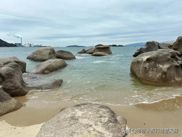 惠州双月湾，内海与外海的海韵迥然不同