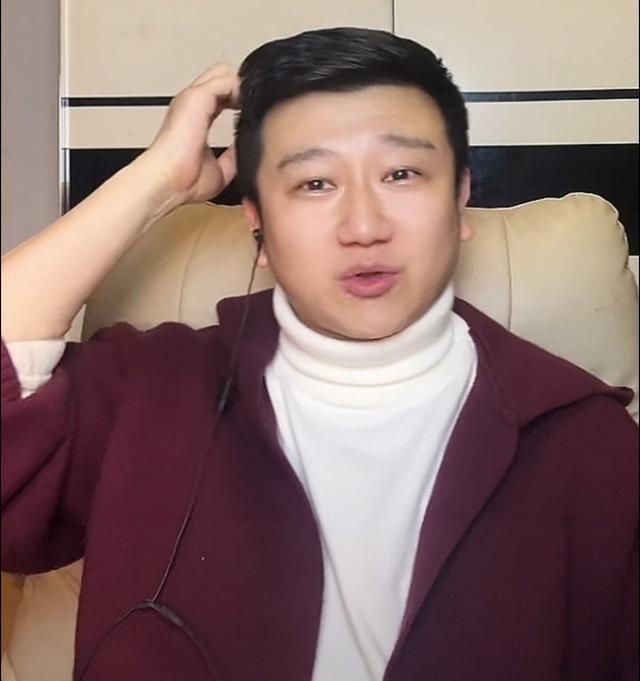 马季徒孙李寅飞：我说相声，确实属于吃饱了撑的，但是，我爱相声