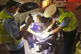 惊了！交警电动车违法整治行动，１９８人被处罚，淄博顶不住了！图片