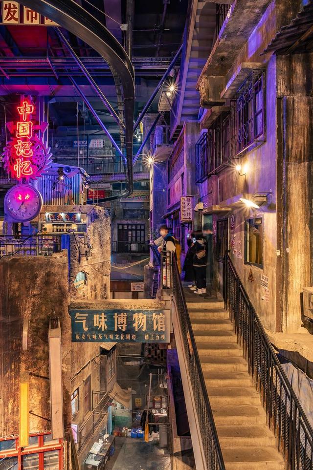 文旅危机：千城一面、流量枯竭，再 “讨好” 就真没救了！